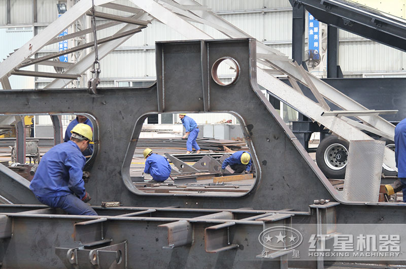 不辭辛勞，只為生產(chǎn)令您滿意的設(shè)備