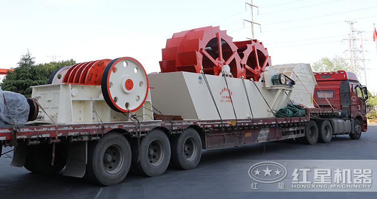礦石錘式破碎機整條生產(chǎn)線發(fā)往河北！