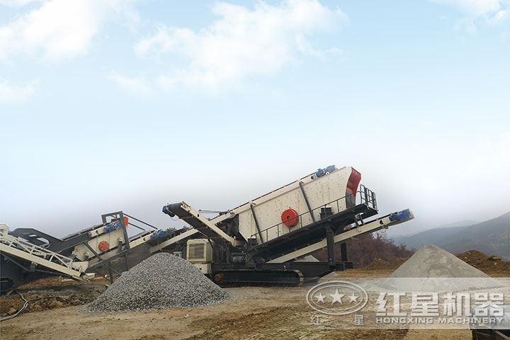 車載流動石子、粉碎機生產(chǎn)現(xiàn)場