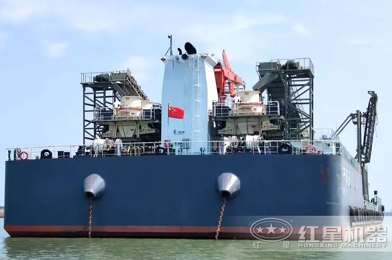 船載機(jī)制砂工廠(chǎng)